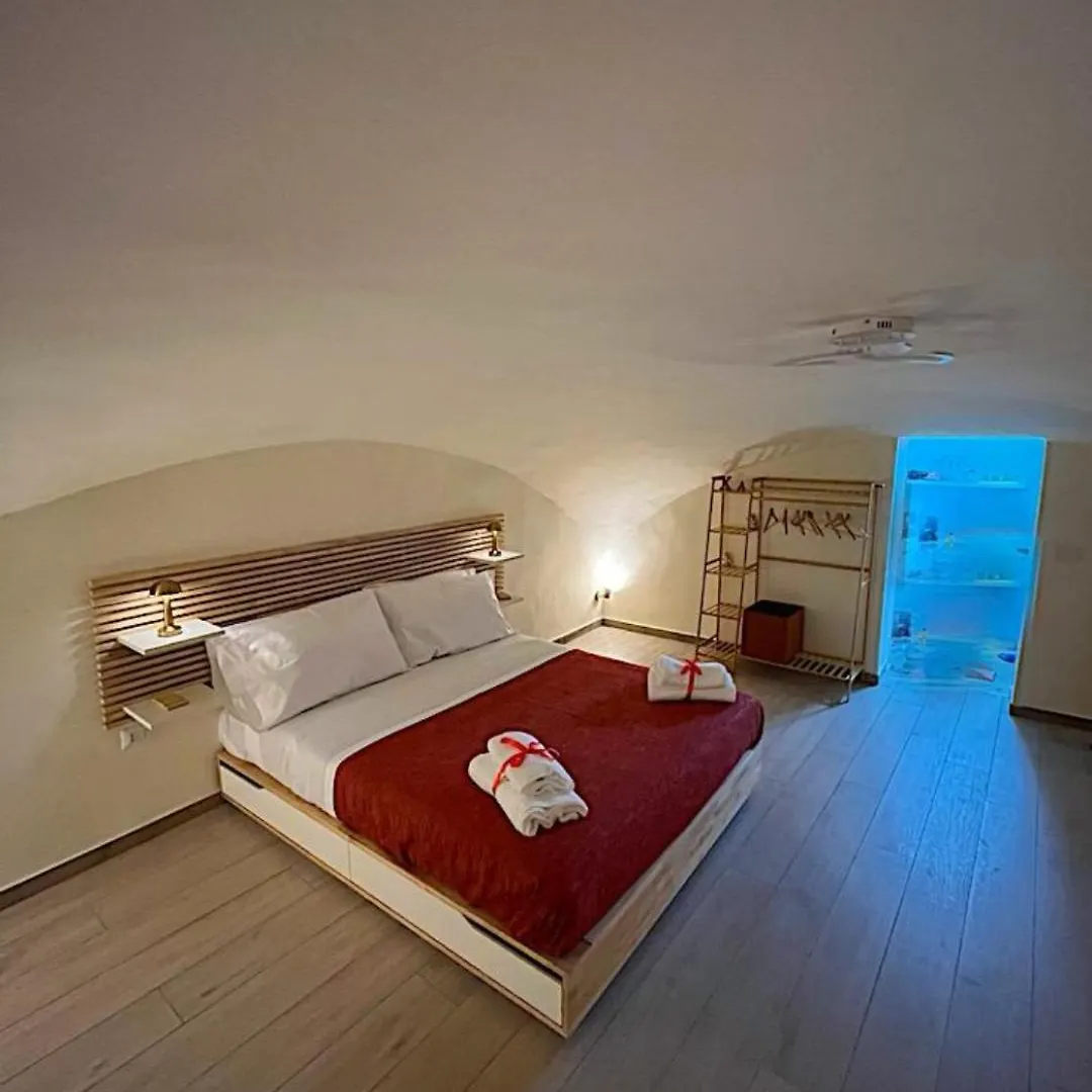 Domus Dante Al Balconcino Apartment Naples Italy