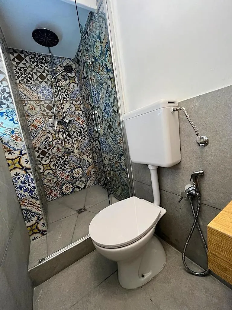 Domus Dante Al Balconcino Apartment Naples 0*,  Italy
