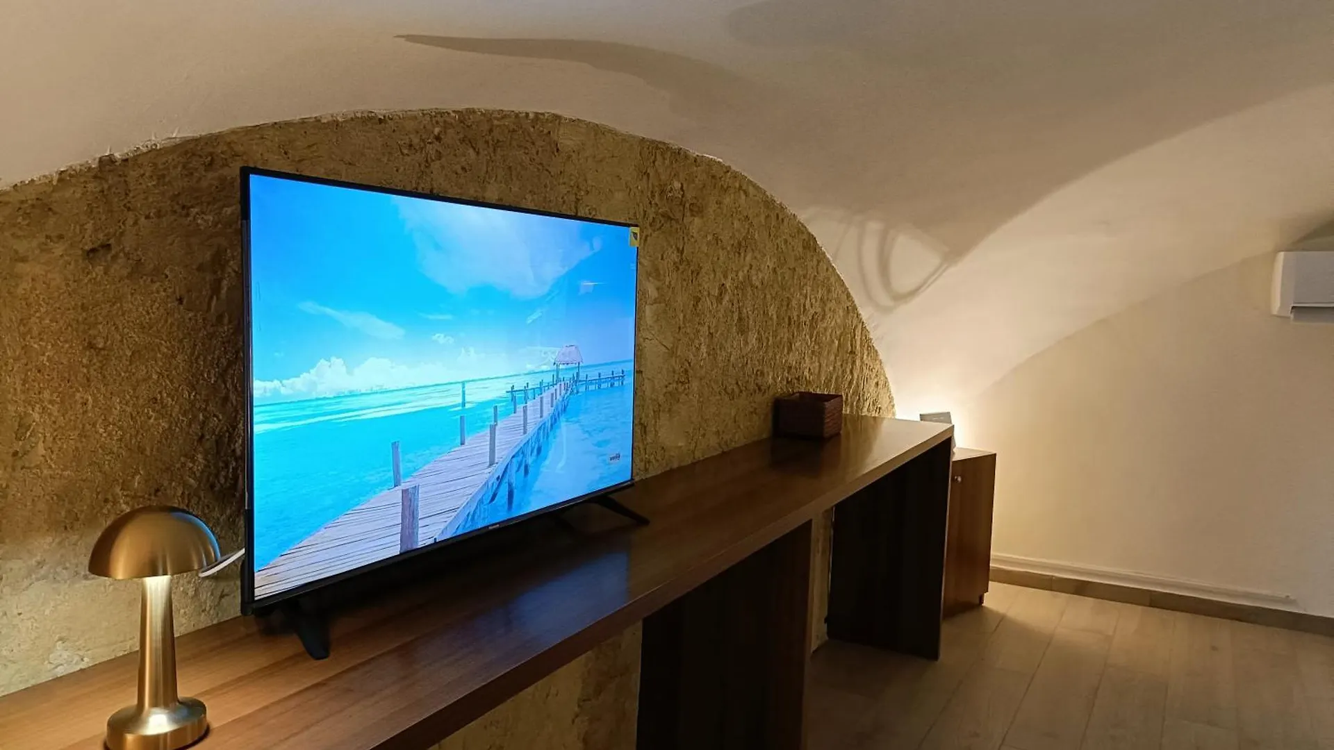 Domus Dante Al Balconcino Apartment Naples